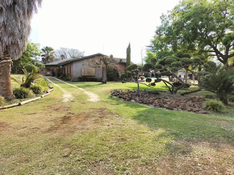 4 Bedroom Property for Sale in Hekpoort Gauteng