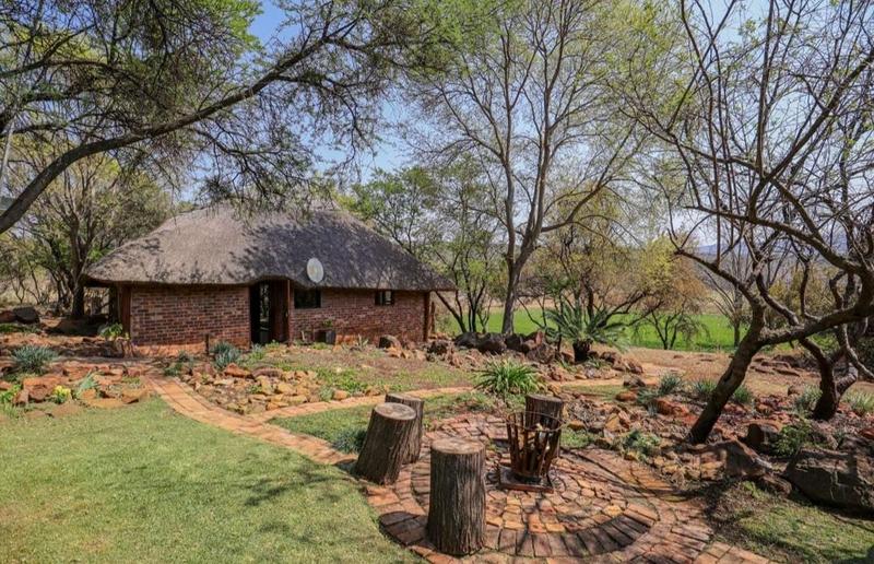 4 Bedroom Property for Sale in Hekpoort Gauteng