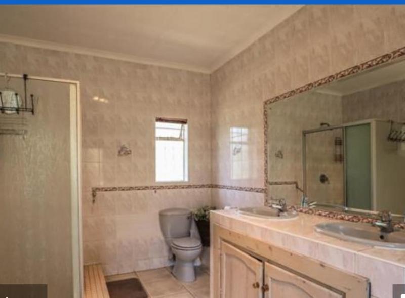 4 Bedroom Property for Sale in Hekpoort Gauteng