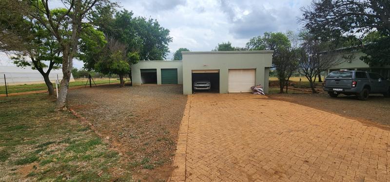 3 Bedroom Property for Sale in Hekpoort Gauteng