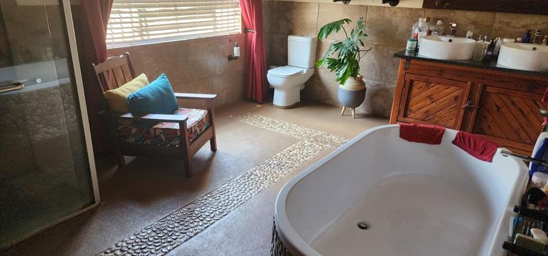 0 Bedroom Property for Sale in Hekpoort Gauteng