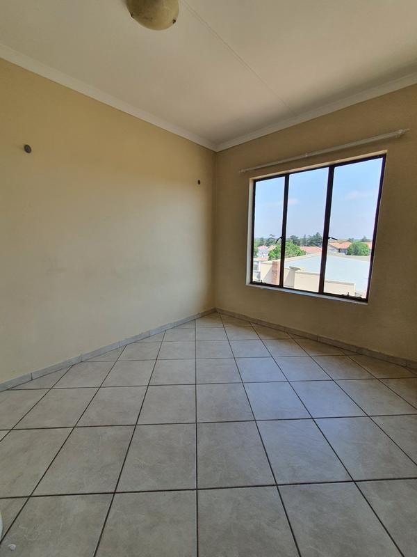 2 Bedroom Property for Sale in Randfontein Central Gauteng