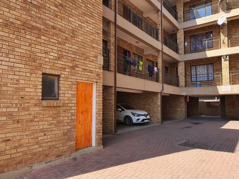 2 Bedroom Property for Sale in Randfontein Central Gauteng