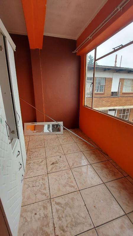 1 Bedroom Property for Sale in Randfontein Central Gauteng