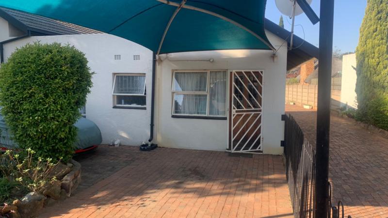 To Let 1 Bedroom Property for Rent in Birchleigh Gauteng