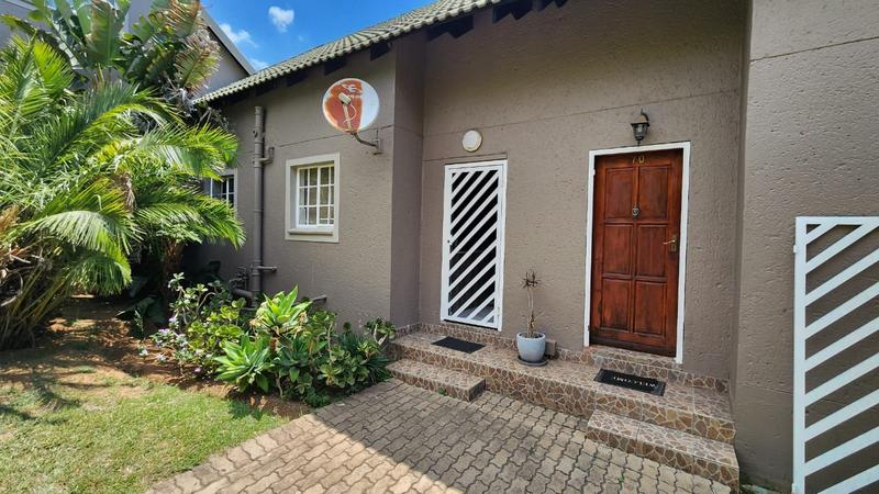 2 Bedroom Property for Sale in Bassonia Gauteng