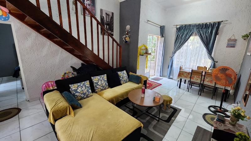 2 Bedroom Property for Sale in Bassonia Gauteng