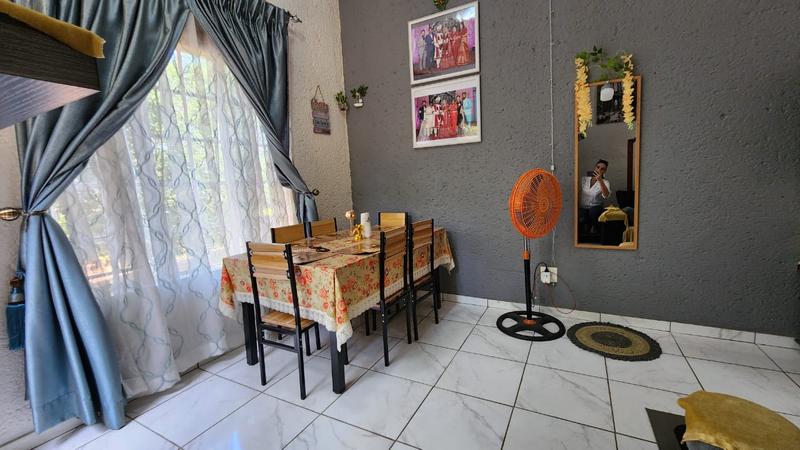 2 Bedroom Property for Sale in Bassonia Gauteng
