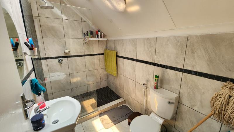 2 Bedroom Property for Sale in Bassonia Gauteng