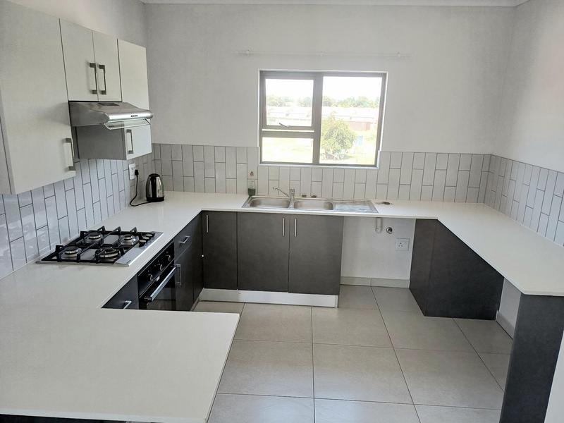 2 Bedroom Property for Sale in Pomona AH Gauteng