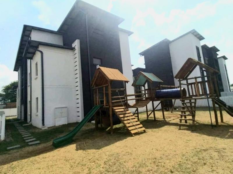 2 Bedroom Property for Sale in Pomona AH Gauteng