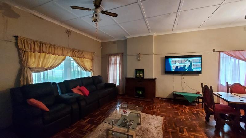 3 Bedroom Property for Sale in West Village Gauteng