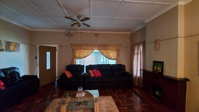 3 Bedroom Property for Sale in West Village Gauteng