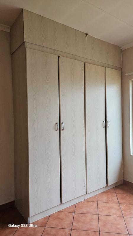 To Let 4 Bedroom Property for Rent in Heatherview Gauteng