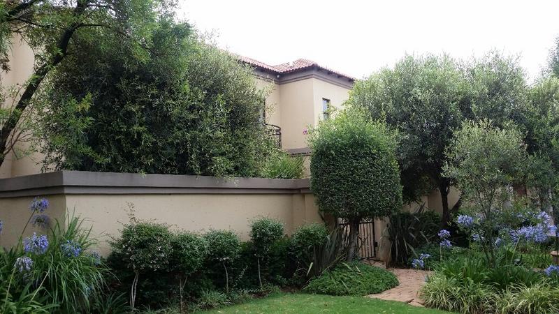 4 Bedroom Property for Sale in Silver Lakes Golf Estate Gauteng