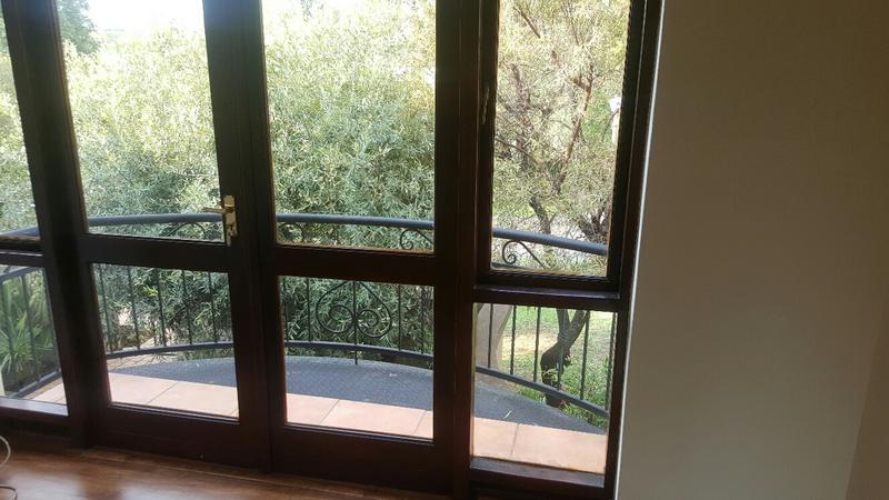 4 Bedroom Property for Sale in Silver Lakes Golf Estate Gauteng