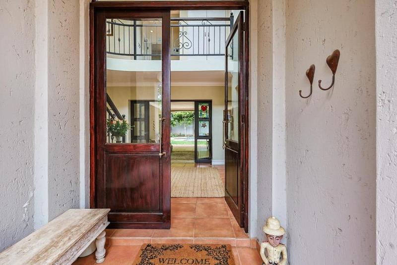 To Let 4 Bedroom Property for Rent in Silver Lakes Golf Estate Gauteng