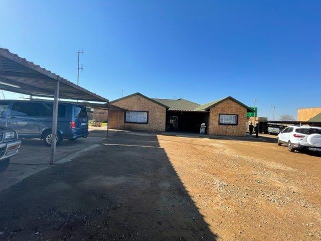 4 Bedroom Property for Sale in Randfontein South Gauteng