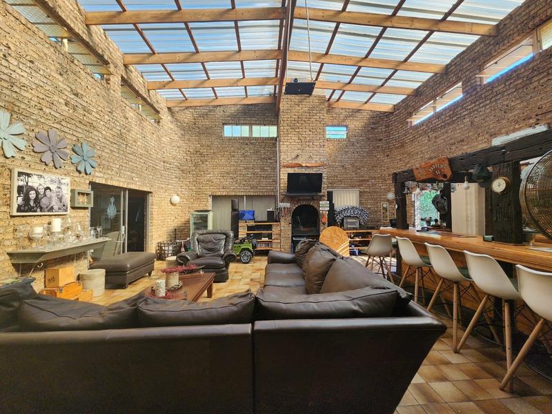 4 Bedroom Property for Sale in Wilbotsdal A H Gauteng