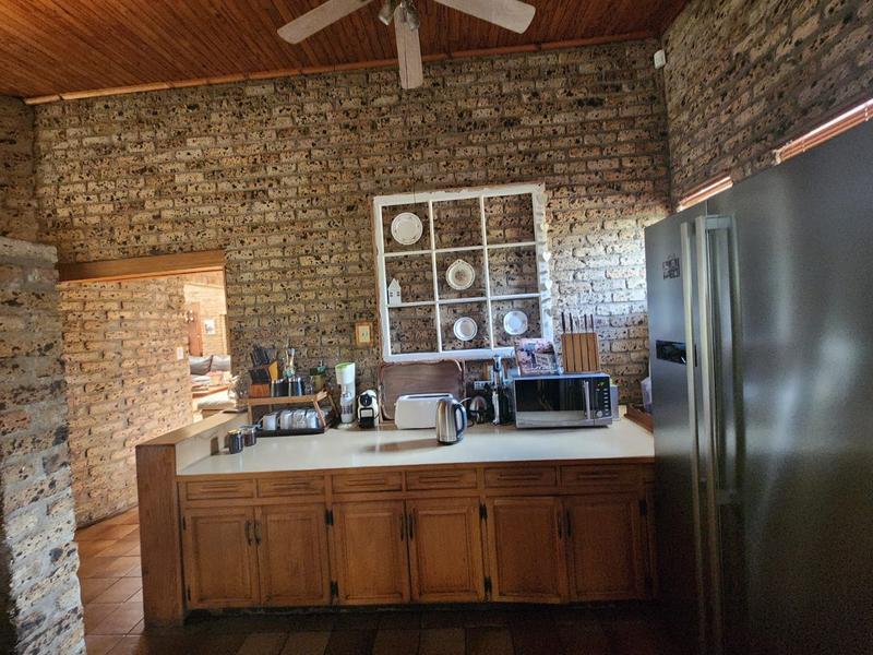 4 Bedroom Property for Sale in Wilbotsdal A H Gauteng