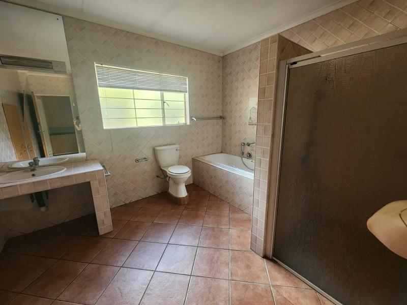 4 Bedroom Property for Sale in Wilbotsdal A H Gauteng