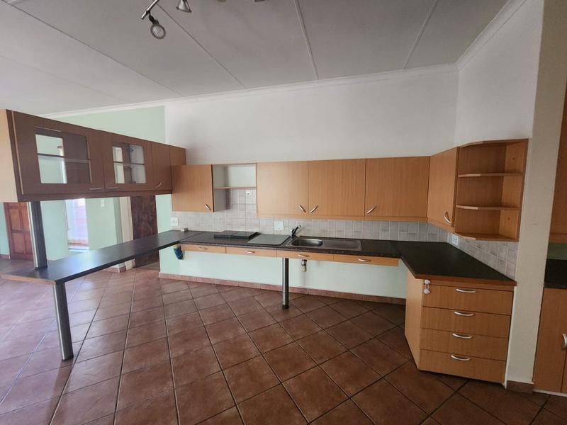 4 Bedroom Property for Sale in Wilbotsdal A H Gauteng