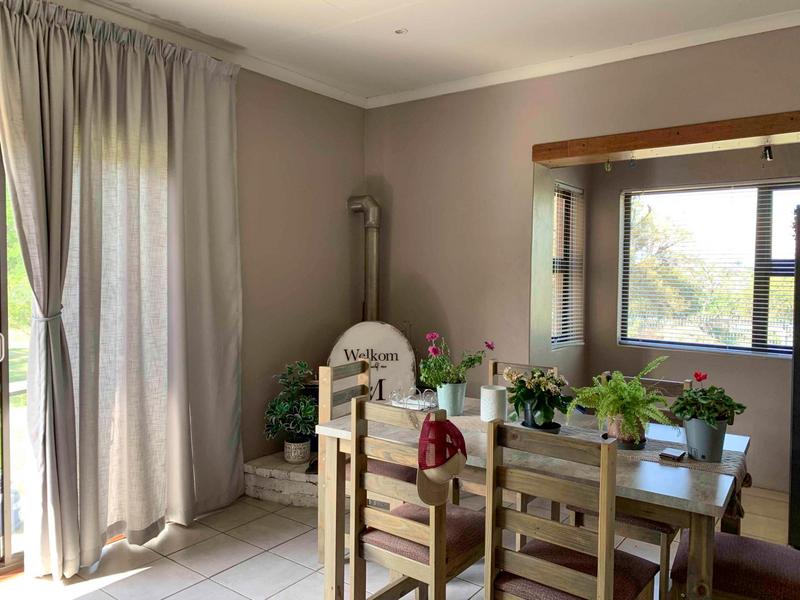 2 Bedroom Property for Sale in Randjesfontein A H Gauteng