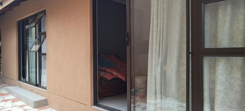 1 Bedroom Property for Sale in Birch Acres Gauteng