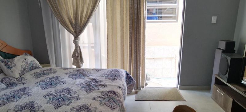 1 Bedroom Property for Sale in Birch Acres Gauteng