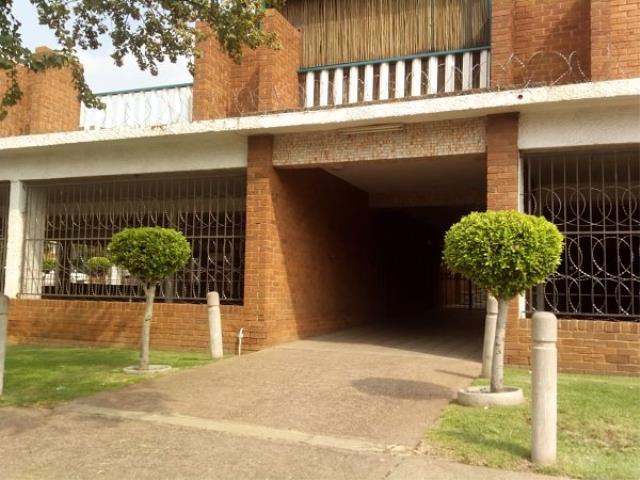 1 Bedroom Property for Sale in Gezina Gauteng