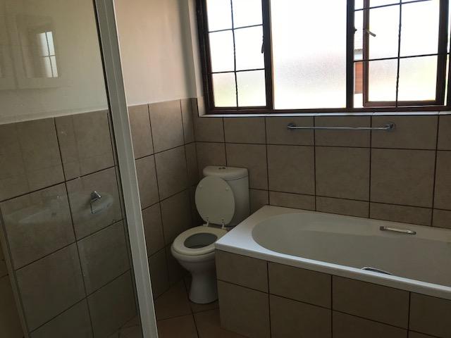 To Let 3 Bedroom Property for Rent in Heatherview Gauteng