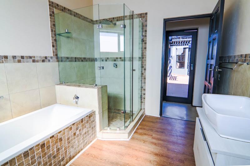 4 Bedroom Property for Sale in Copperleaf Estate Gauteng