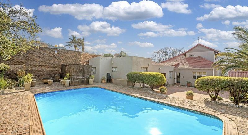 To Let 4 Bedroom Property for Rent in Kensington Gauteng