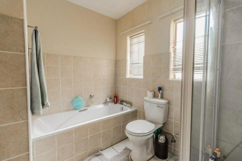 2 Bedroom Property for Sale in Rynfield Gauteng