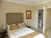 To Let 1 Bedroom Property for Rent in Buccleuch Gauteng