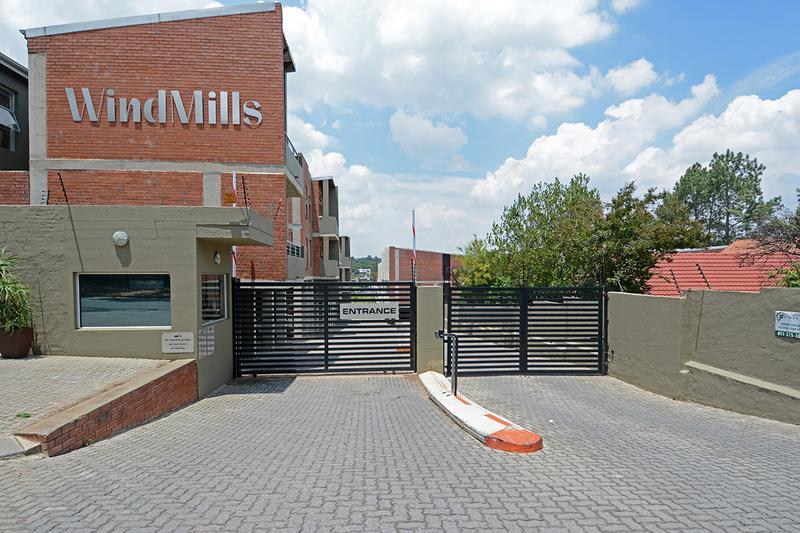 2 Bedroom Property for Sale in Buccleuch Gauteng