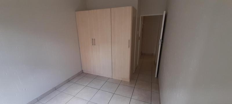 2 Bedroom Property for Sale in Buccleuch Gauteng