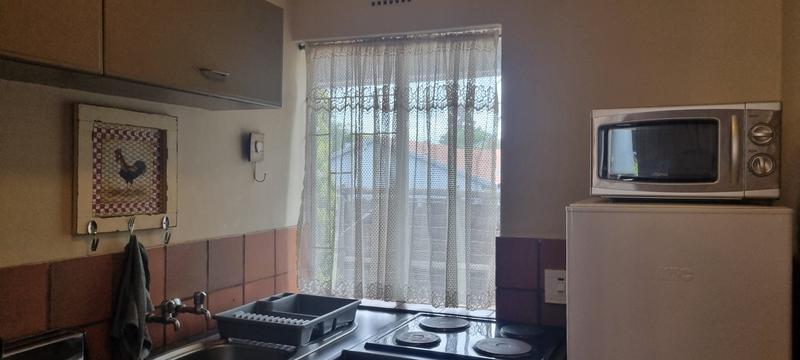 1 Bedroom Property for Sale in Lisdogan Park Gauteng