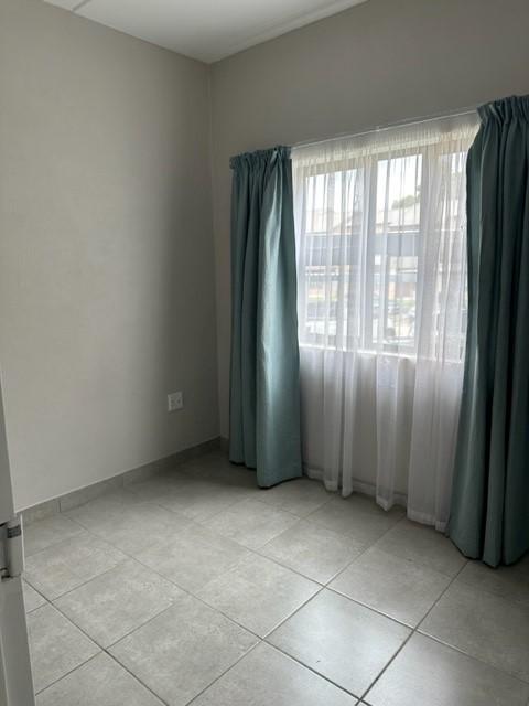 To Let 3 Bedroom Property for Rent in Whiteridge Gauteng