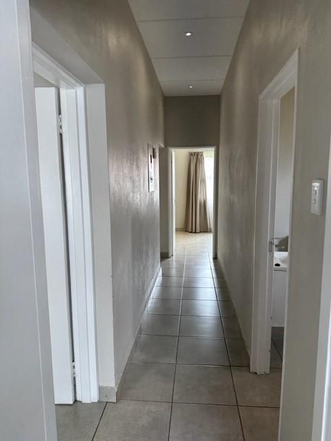 To Let 3 Bedroom Property for Rent in Whiteridge Gauteng