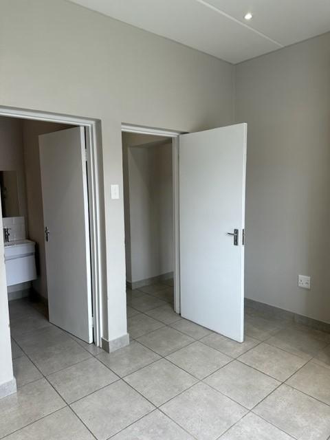To Let 3 Bedroom Property for Rent in Whiteridge Gauteng