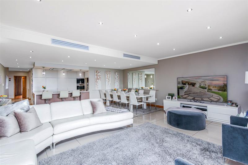 To Let 3 Bedroom Property for Rent in Morningside Gauteng