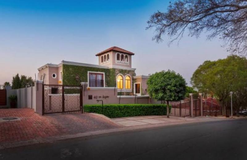 Commercial Property for Sale in Zwartkop Gauteng