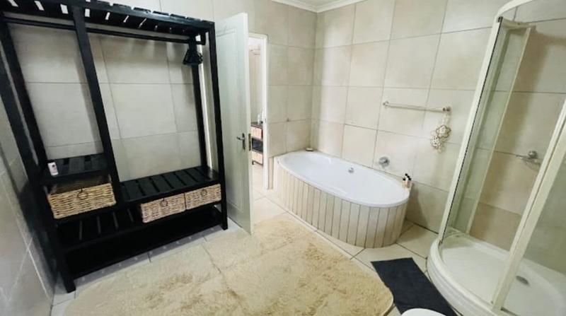 Commercial Property for Sale in Zwartkop Gauteng