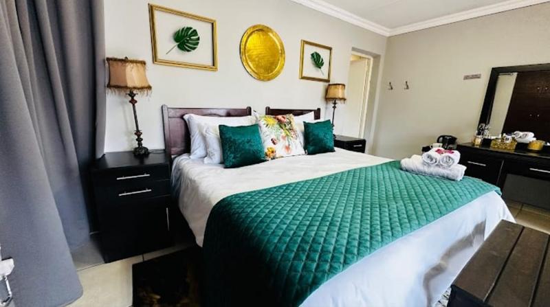 Commercial Property for Sale in Zwartkop Gauteng