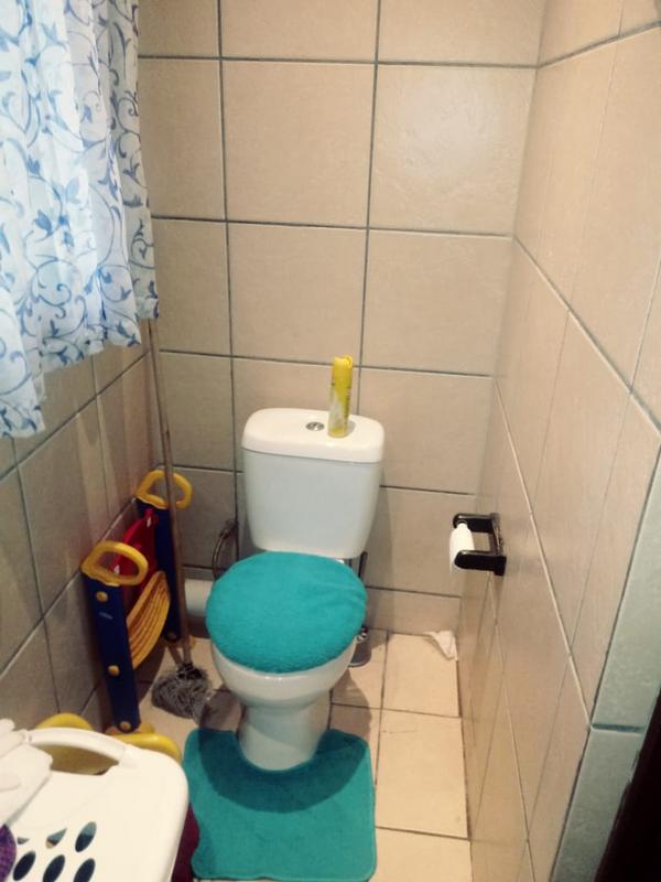 To Let 1 Bedroom Property for Rent in Van Riebeeck Park Gauteng