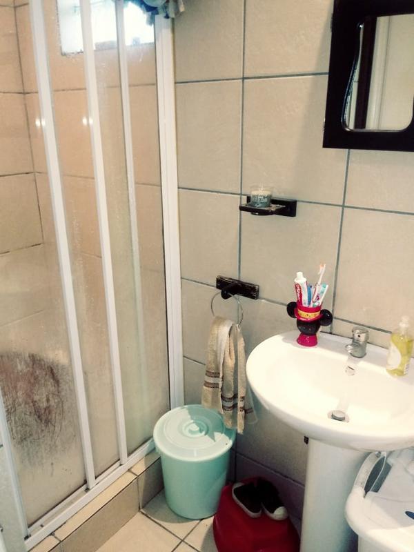 To Let 1 Bedroom Property for Rent in Van Riebeeck Park Gauteng