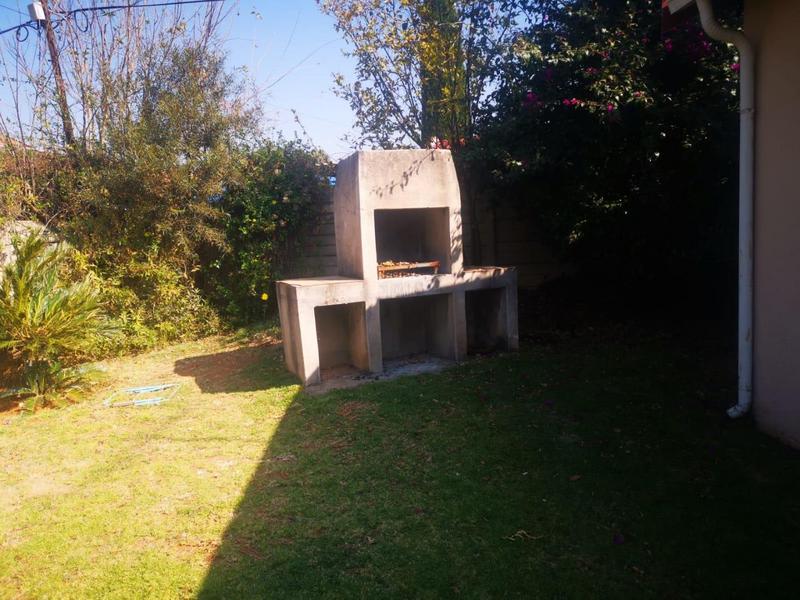 To Let 1 Bedroom Property for Rent in Van Riebeeck Park Gauteng