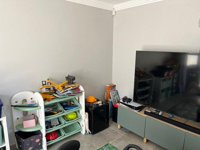 5 Bedroom Property for Sale in Chancliff Ridge Gauteng