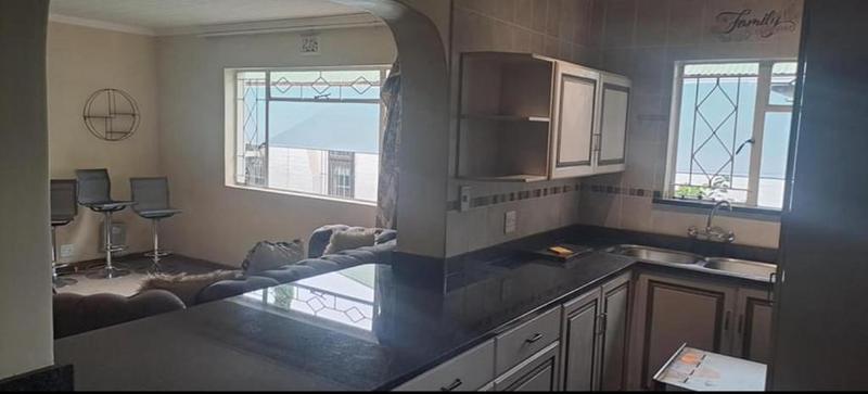To Let 1 Bedroom Property for Rent in Kensington Gauteng